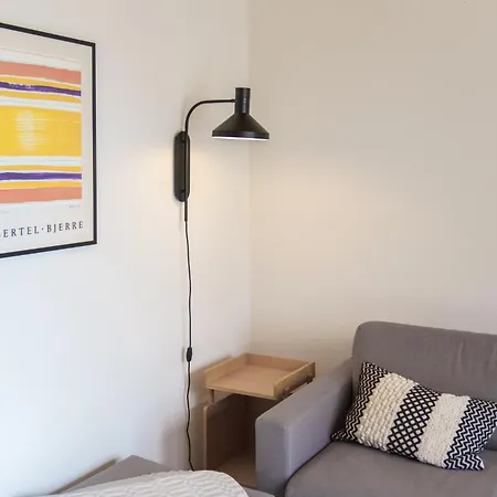 Apartment De Ole School Ferienapartments Kleine Lotta No 17 *
