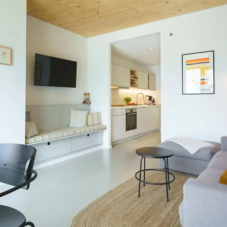 Apartment De Ole School Ferienapartments Kleine Lotta No 17 *